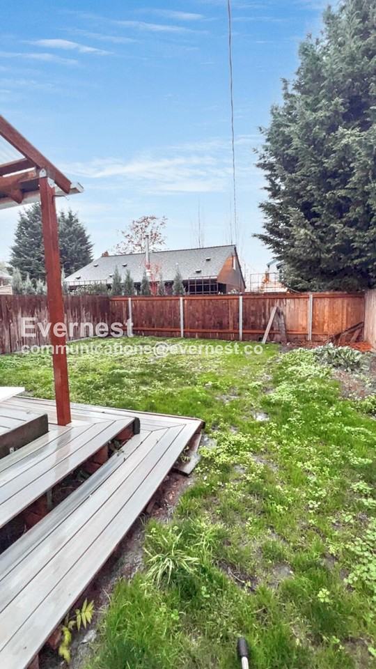 6147 Ne 9th Ave - Photo 4 of 5