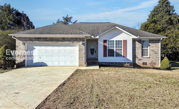 450 Loveless Rd - Photo 2 of 26