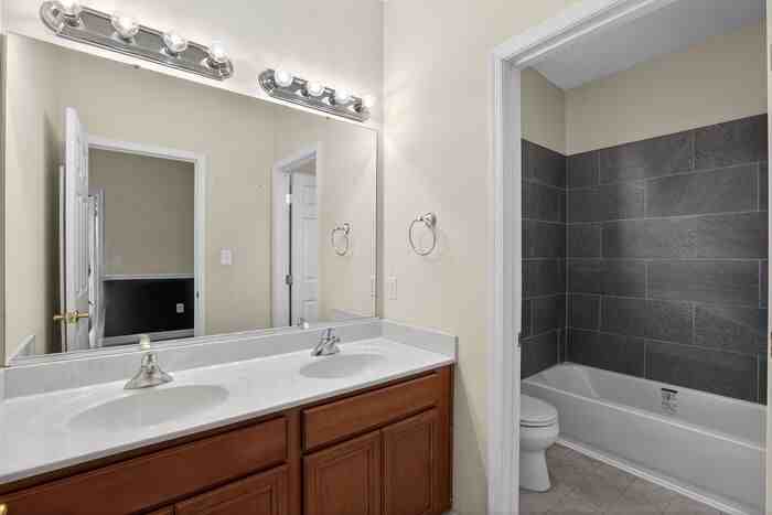 47106 Green Leaf Ct - Photo 7 of 15