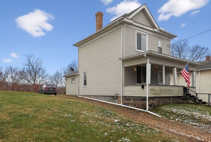 1220 Erie St - Photo 2 of 28