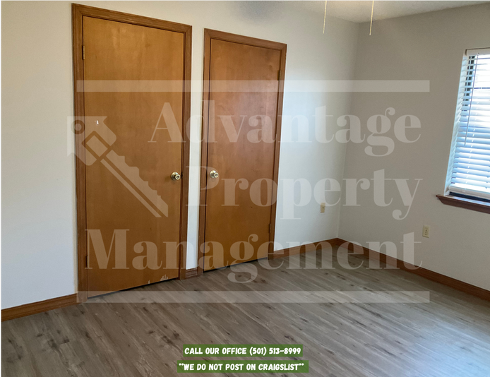 1225 Woodside Dr #B4 - Photo 6 of 16