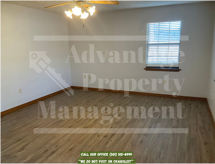 1225 Woodside Dr #B4 - Photo 7 of 16