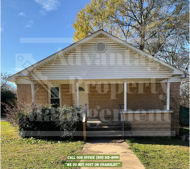 801 Saint Vincent St - Photo 2 of 9