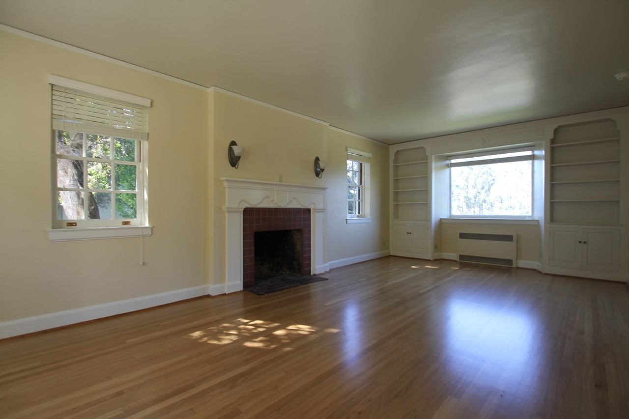 536 Simonds Loop #A - Photo 2 of 11