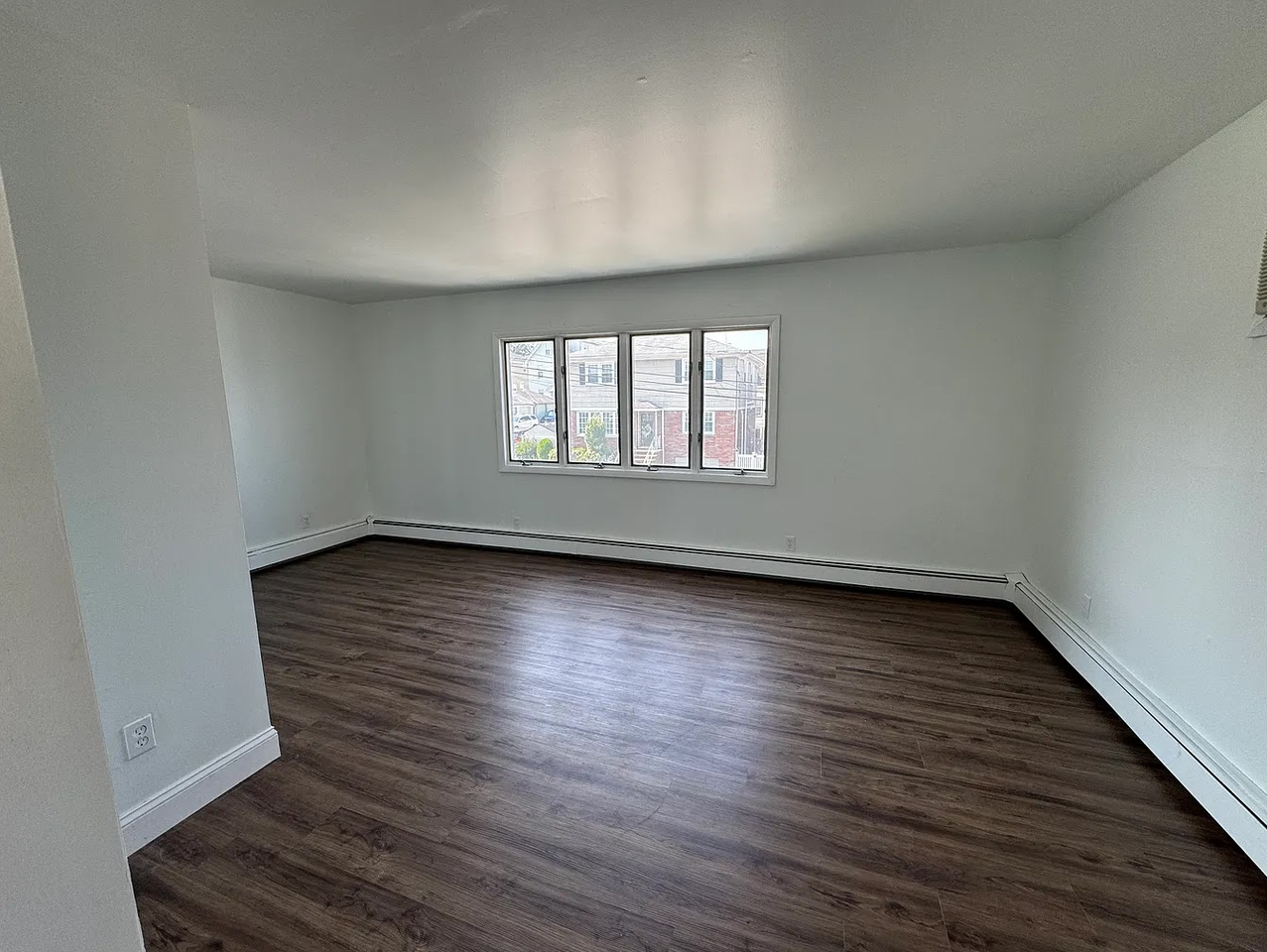 164 Eagle St #2 - Photo 5 of 7