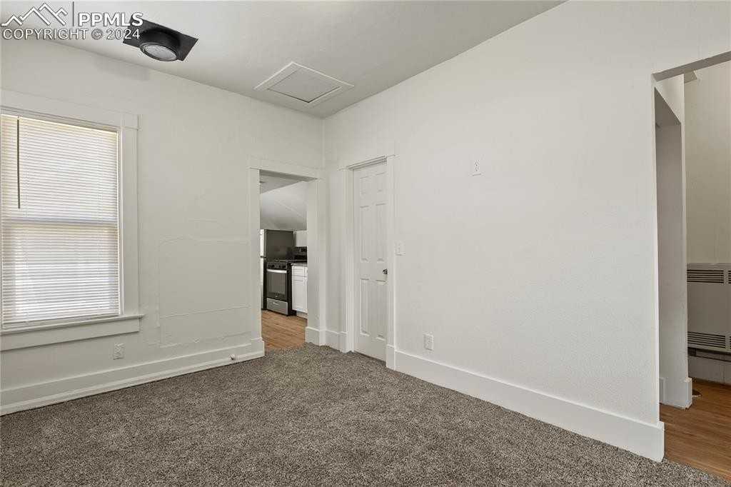 817 1/2 S Tejon St #2 - Photo 2 of 9