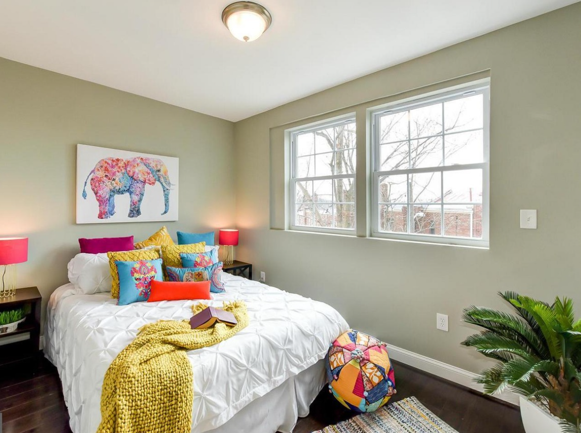 1343 Bryant St Ne #1 - Photo 3 of 10