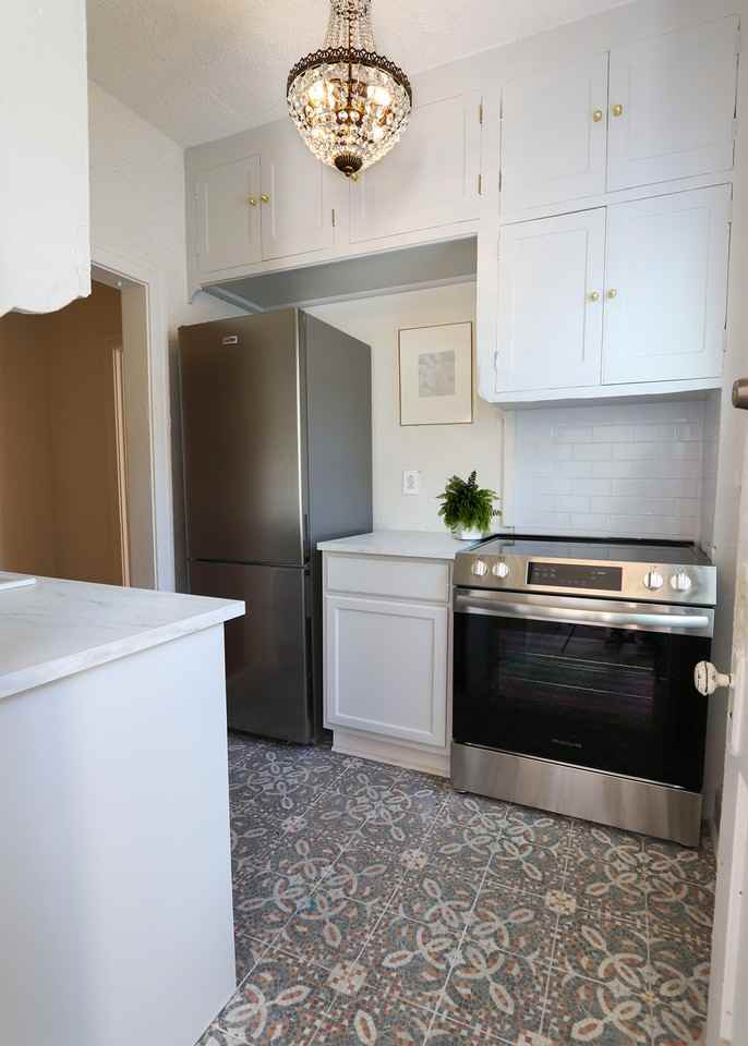 148 Clark Pl #3 - Photo 4 of 16