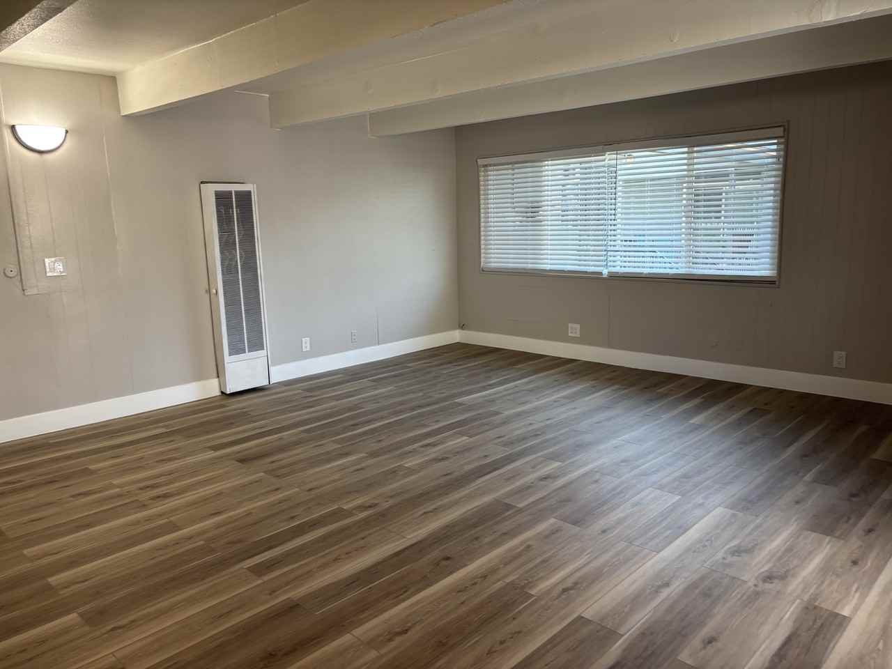 W Wakefield Ave #5 - Photo 3 of 12