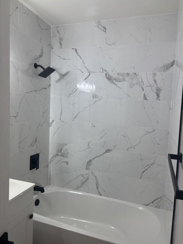 W Wakefield Ave #5 - Photo 6 of 12