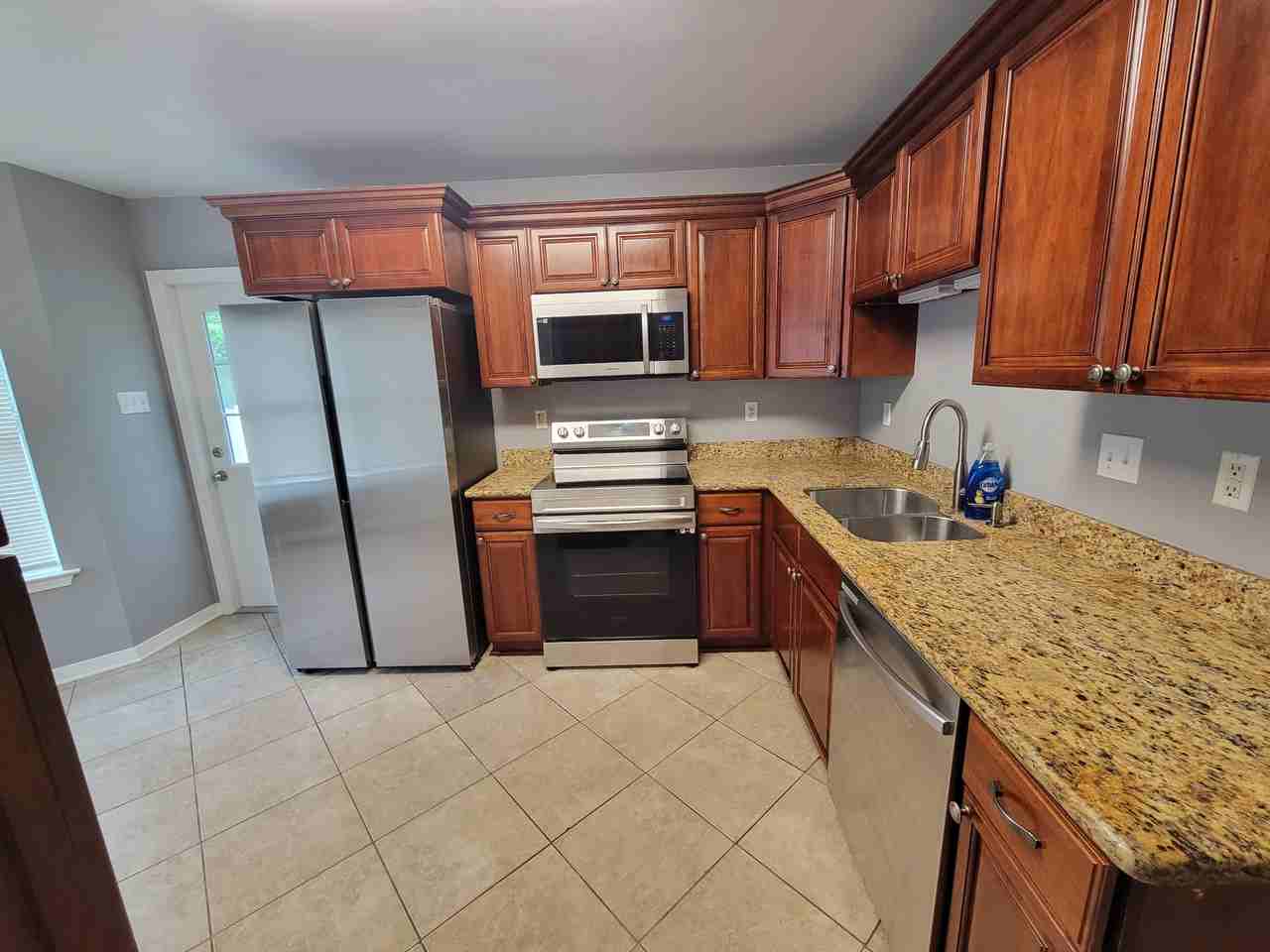 1317 Jasmine St #NA - Photo 5 of 12