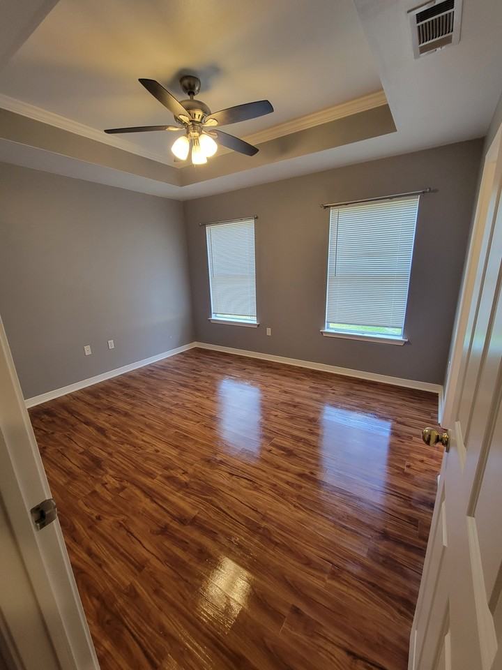 1317 Jasmine St #NA - Photo 6 of 12