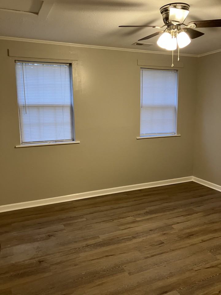 1912 Able St #NA - Photo 3 of 10