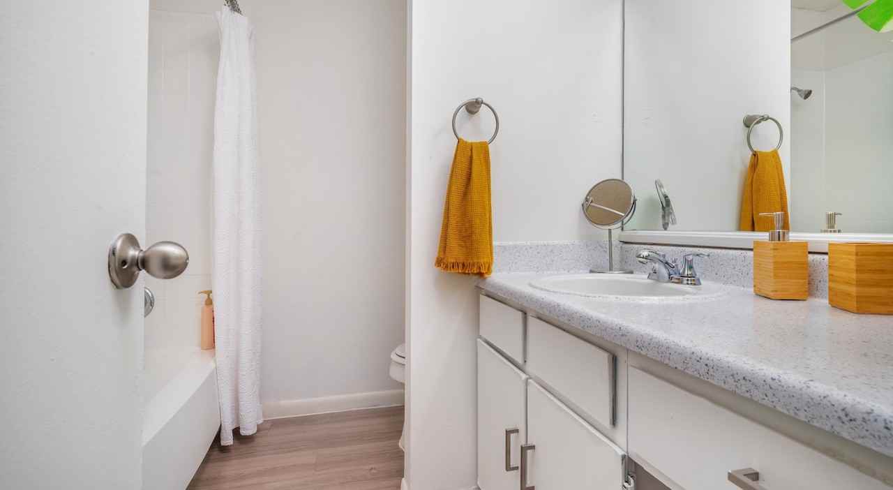 2502 Babcock Rd #21 - Photo 7 of 8