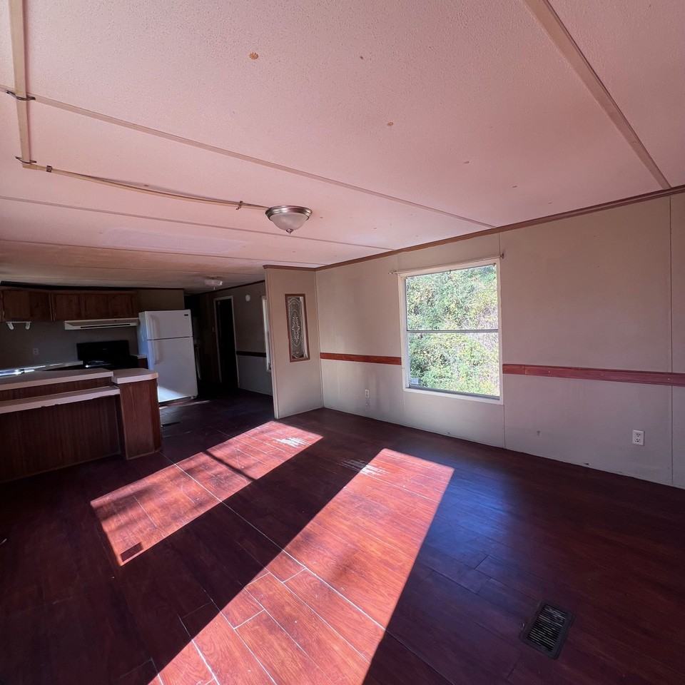 1481 Holly Grove Rd #NA - Photo 3 of 18