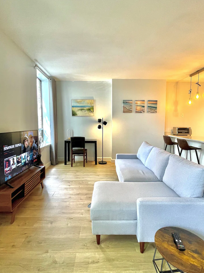 94 Washington St #9 - Photo 2 of 5