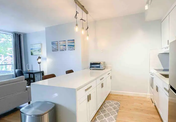 94 Washington St #9 - Photo 3 of 5