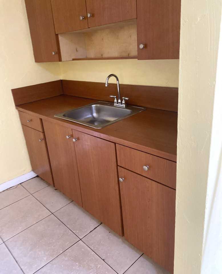 2545 York StreetUnit A #1 - Photo 3 of 10