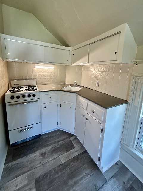 401 1st ST SE 200 3rd Ave SE - #3-3 - Photo 2 of 12