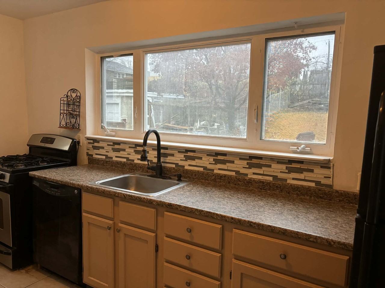 7234 Hazel Ave #NA - Photo 3 of 11