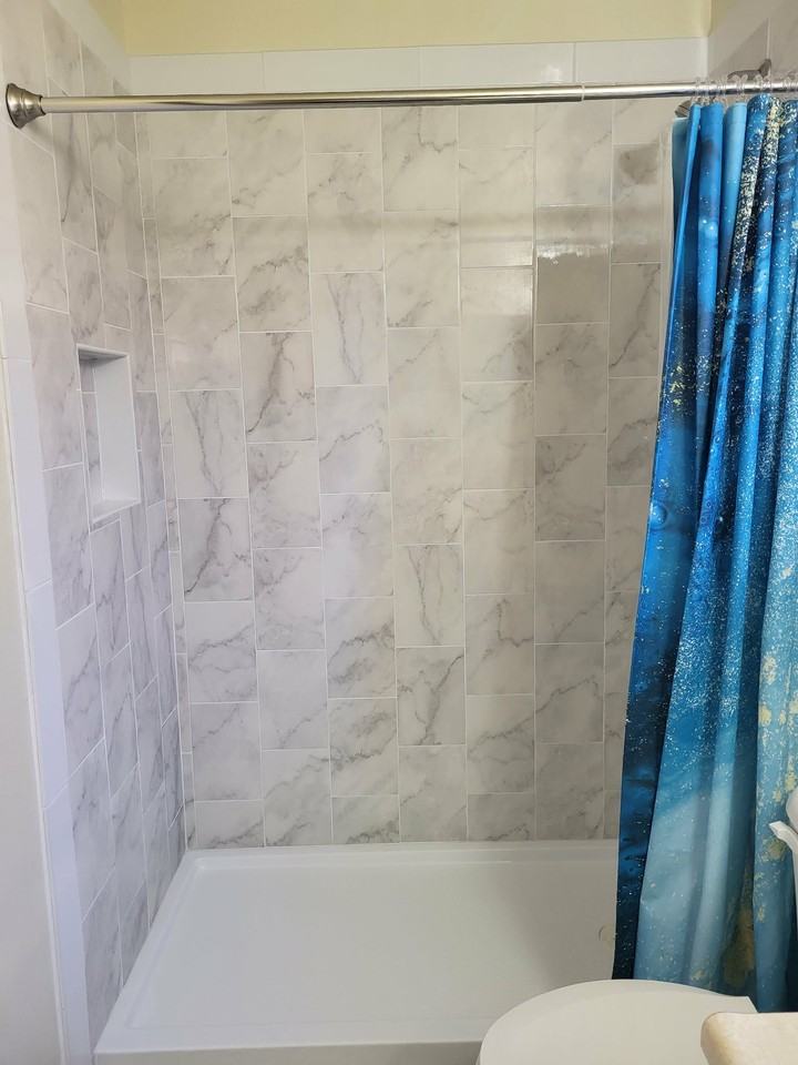 209 Green St #H - Photo 3 of 17