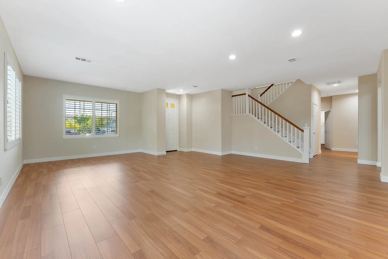 25617 Henley Way #NA - Photo 6 of 48