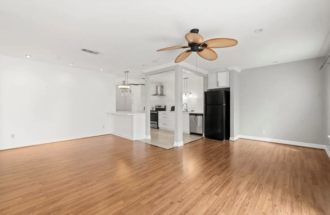 2824 Briarhurst Dr #14 - Photo 7 of 18