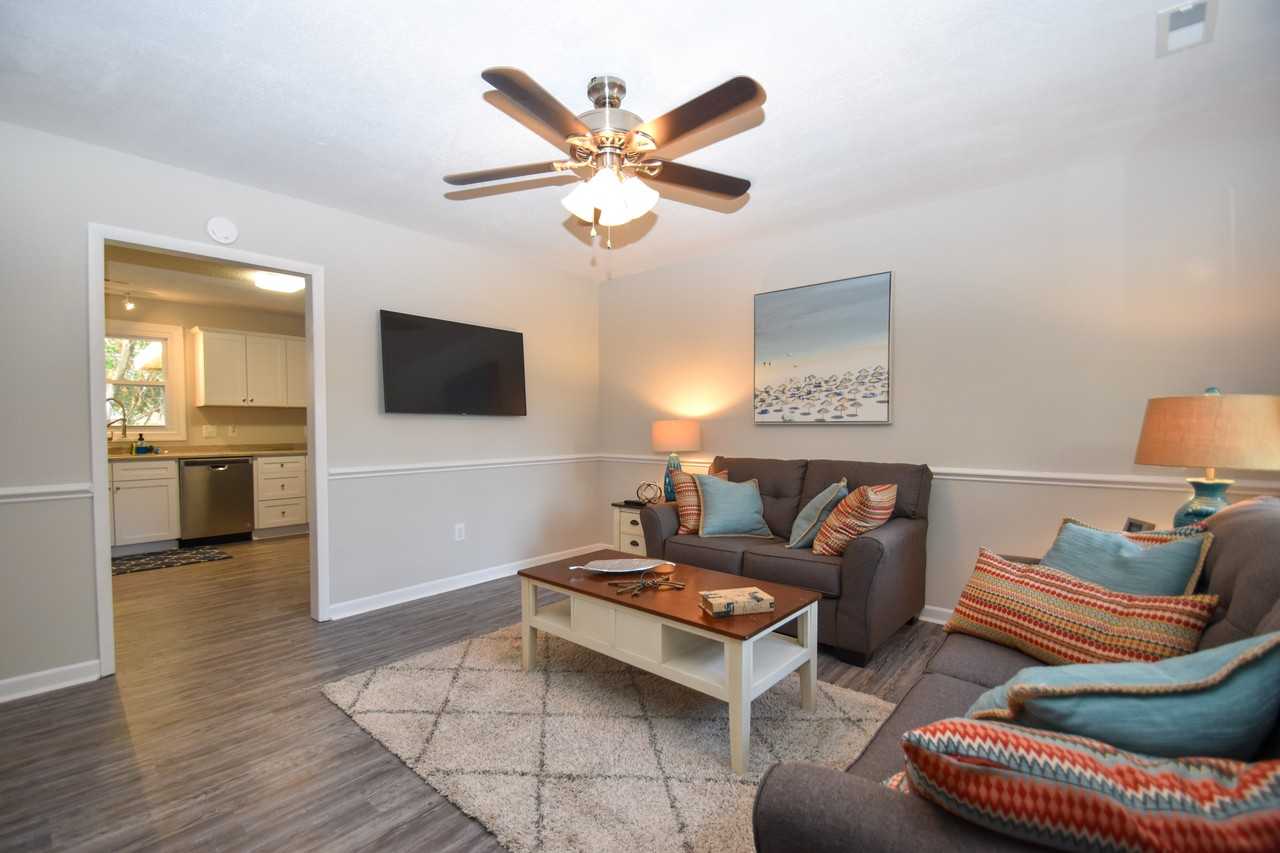 4609 Trafalgar Rd #NA - Photo 2 of 10