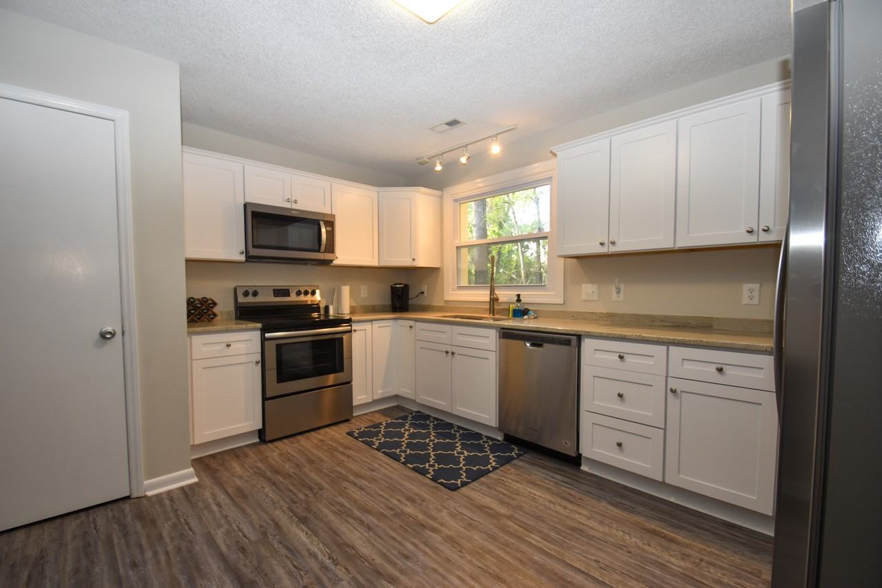 4609 Trafalgar Rd #NA - Photo 6 of 10