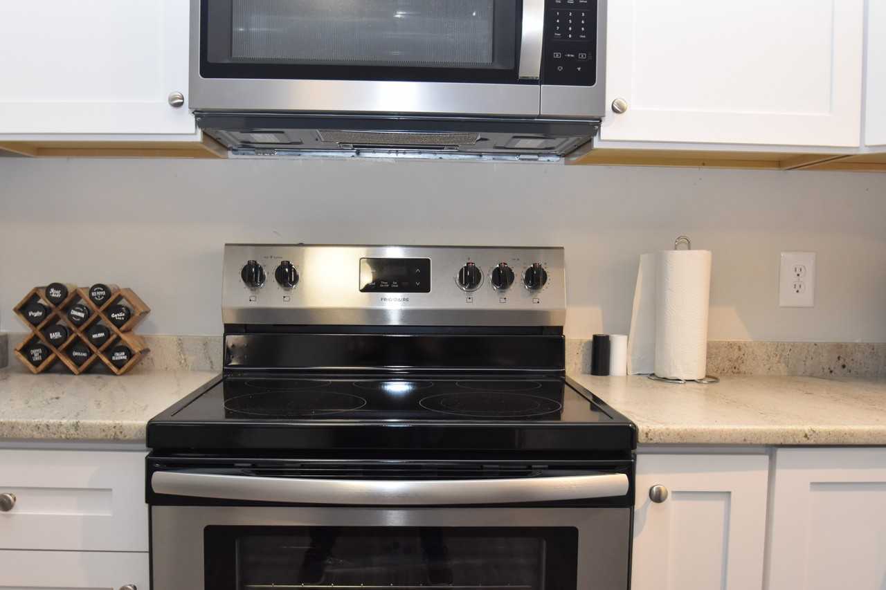 4609 Trafalgar Rd #NA - Photo 7 of 10