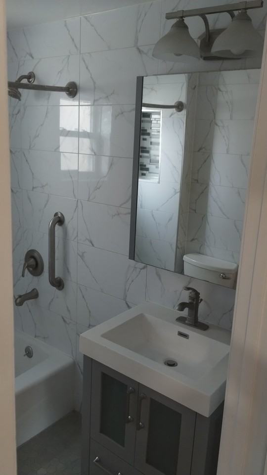 8621 107th St #1stFL - Photo 4 of 17