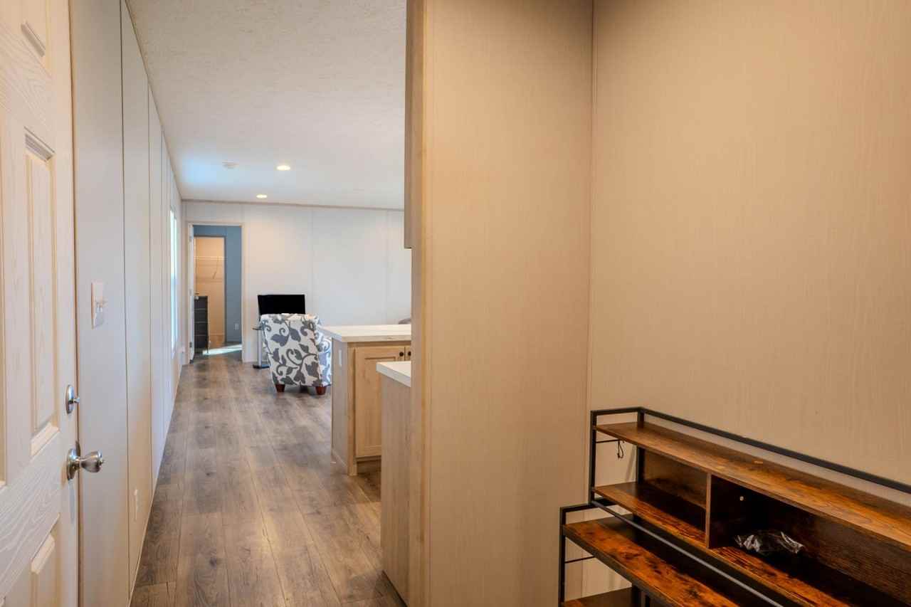 2732 Lancaster Rd Trlr 4 - Photo 5 of 20