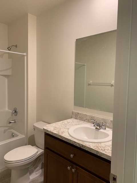 Granville Mnr Sw #1 - Photo 6 of 35