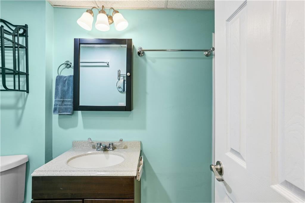 2155 Kinridge Rd #NA - Photo 4 of 5