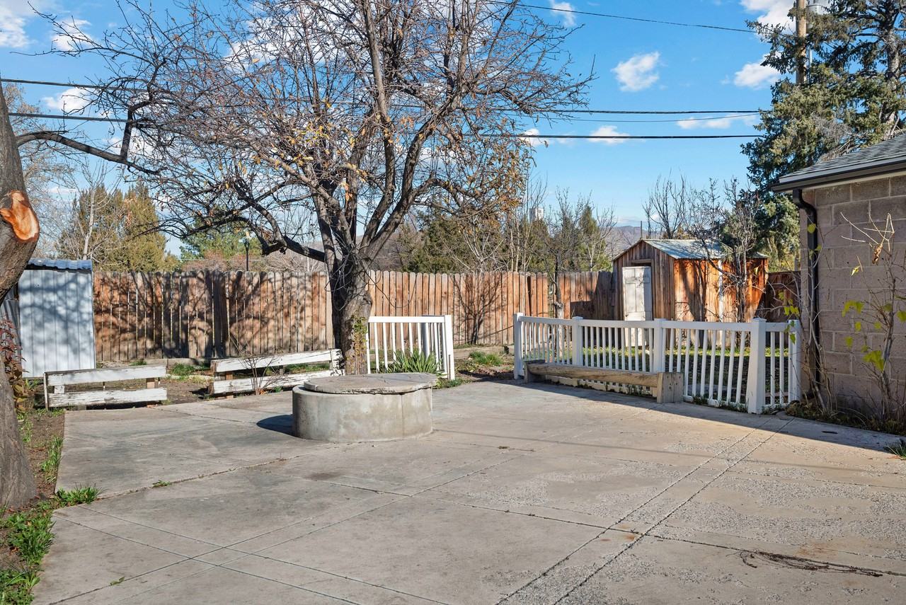 840 W Montague Ave #1 - Photo 6 of 50