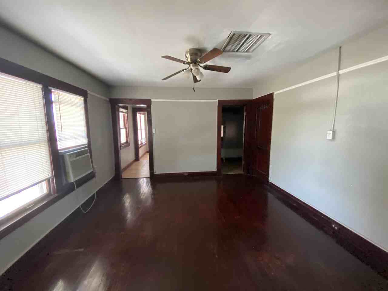 1126 E San Antonio Ave #3 - Photo 3 of 6