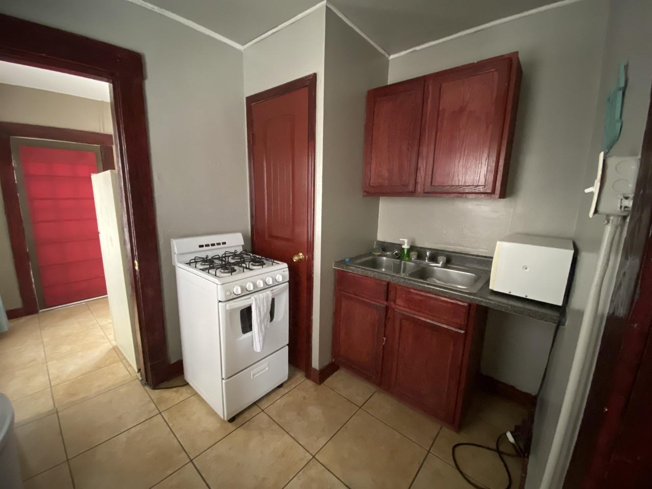 1126 E San Antonio Ave #3 - Photo 7 of 9