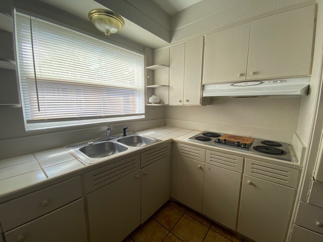 500 N Mars Ave #1 - Photo 6 of 12