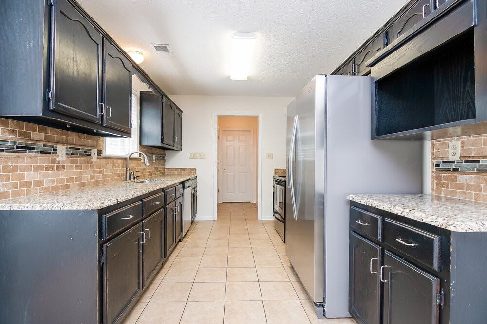 1400 Milestone Dr - Photo 5 of 15