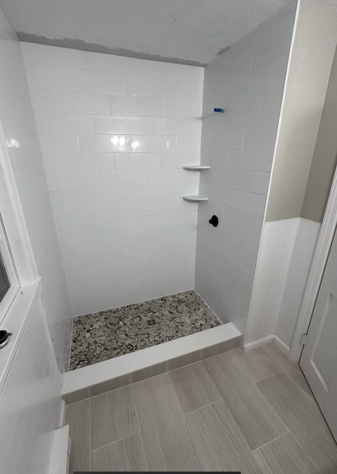 260 Providence Rd #2 - Photo 4 of 9