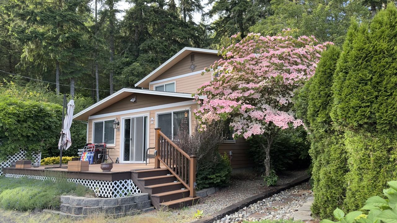 111 E Driftwood Cir #1 - Photo 3 of 21