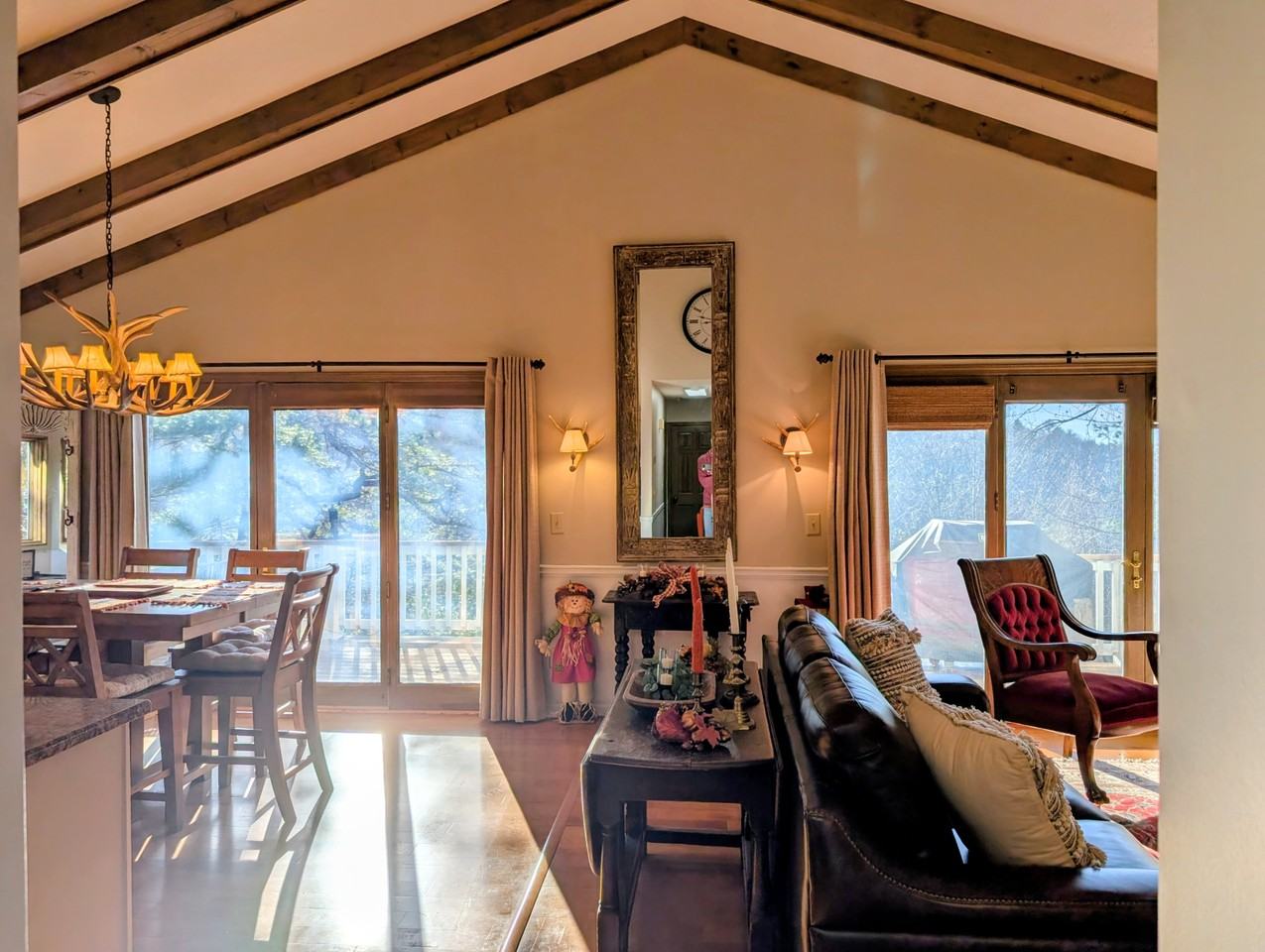 842 Saddleback Cir #NA - Photo 7 of 42