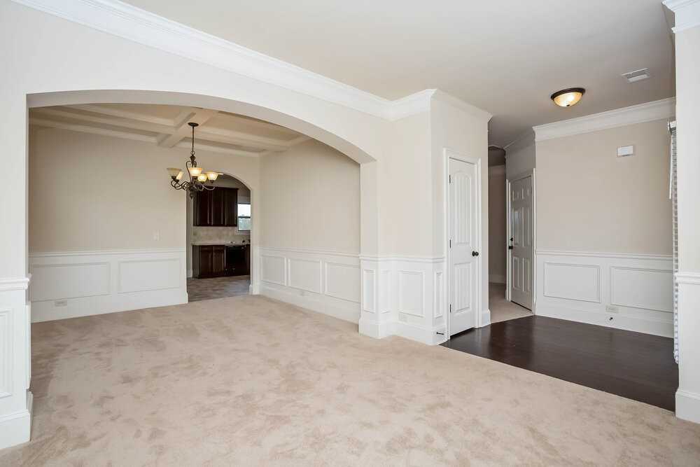 413 Culloden Moor Dr - Photo 2 of 15