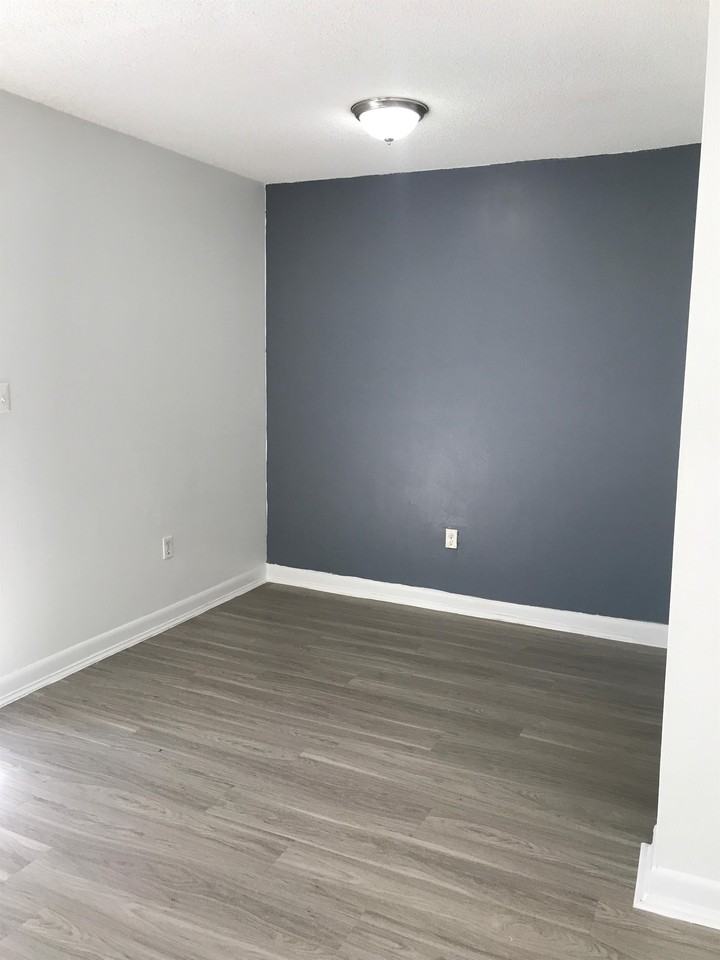 Windmill Ct #1 - Photo 3 of 13