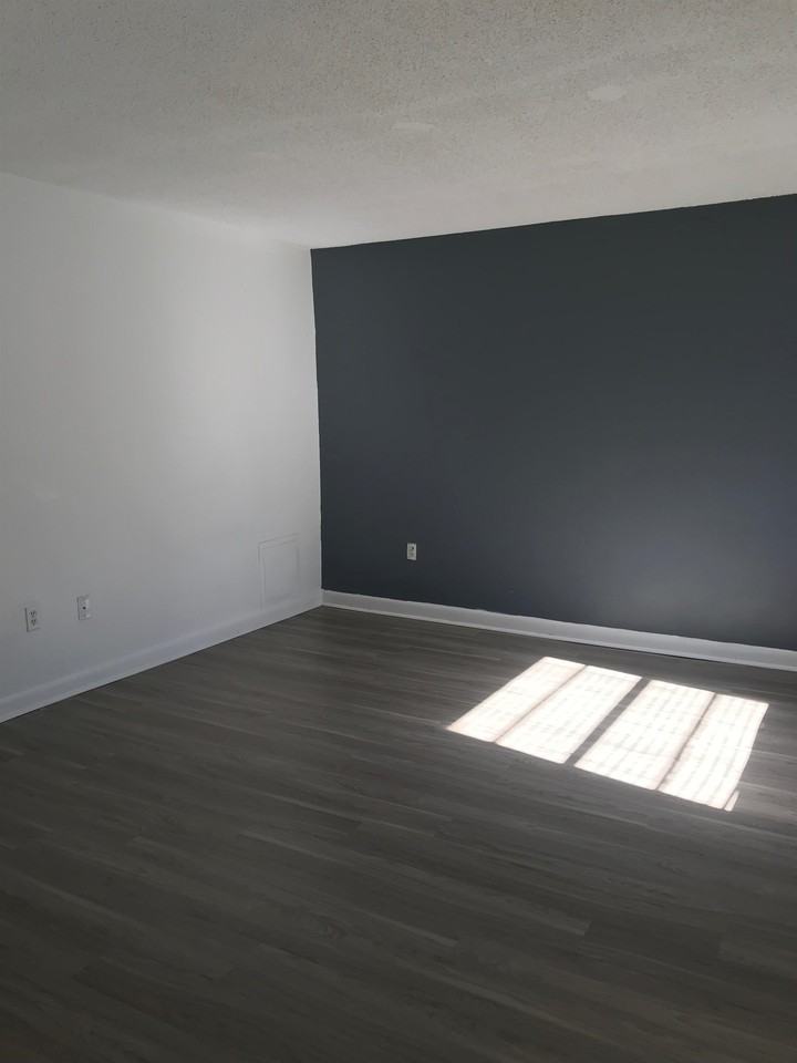 Windmill Ct #1 - Photo 6 of 13