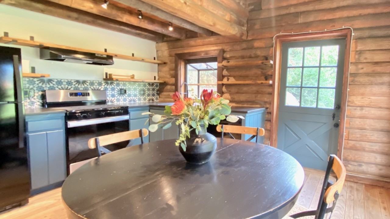 615 Falls Dr #NA - Photo 2 of 31