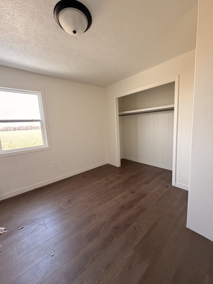 115 Tara Ct #D - Photo 4 of 9