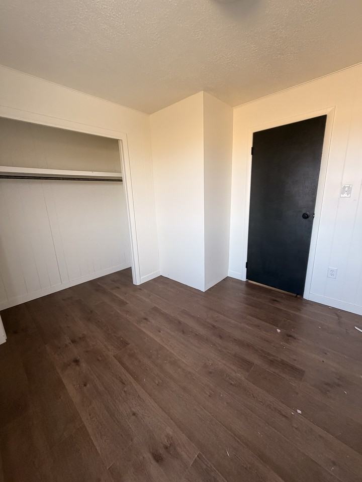 115 Tara Ct #D - Photo 5 of 9