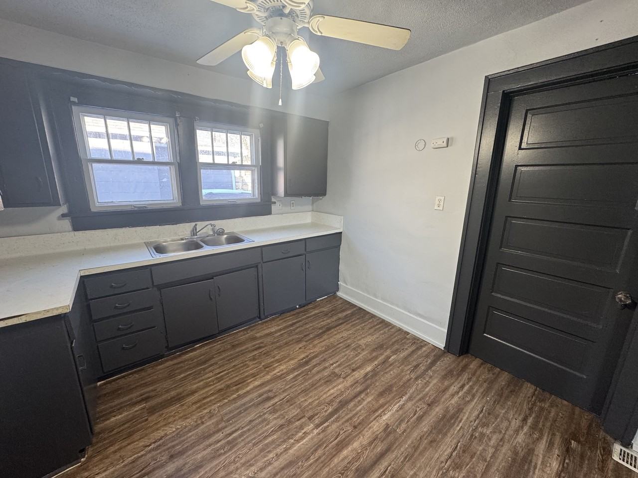 1507 E Main St #NA - Photo 4 of 19