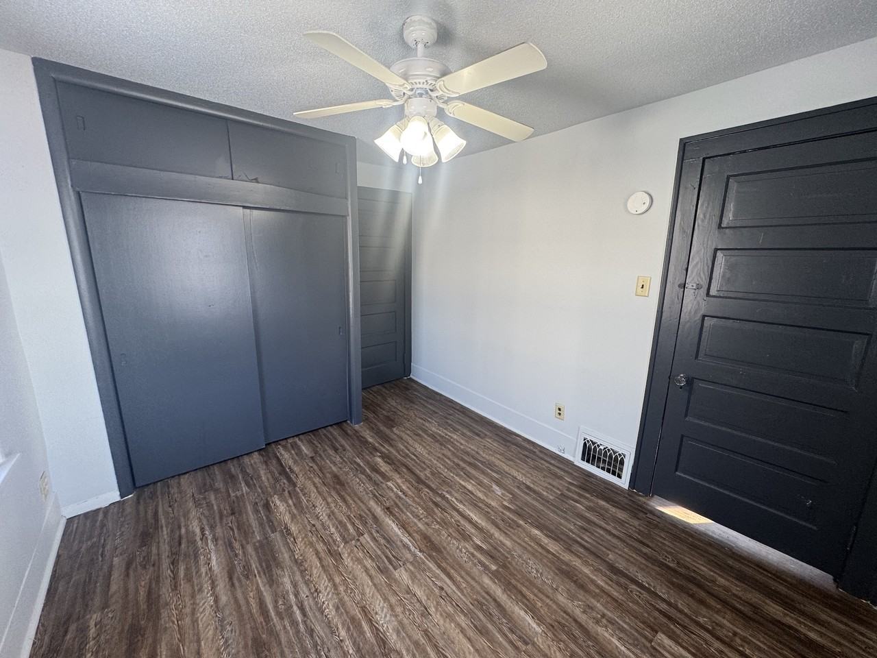 1507 E Main St #NA - Photo 7 of 19